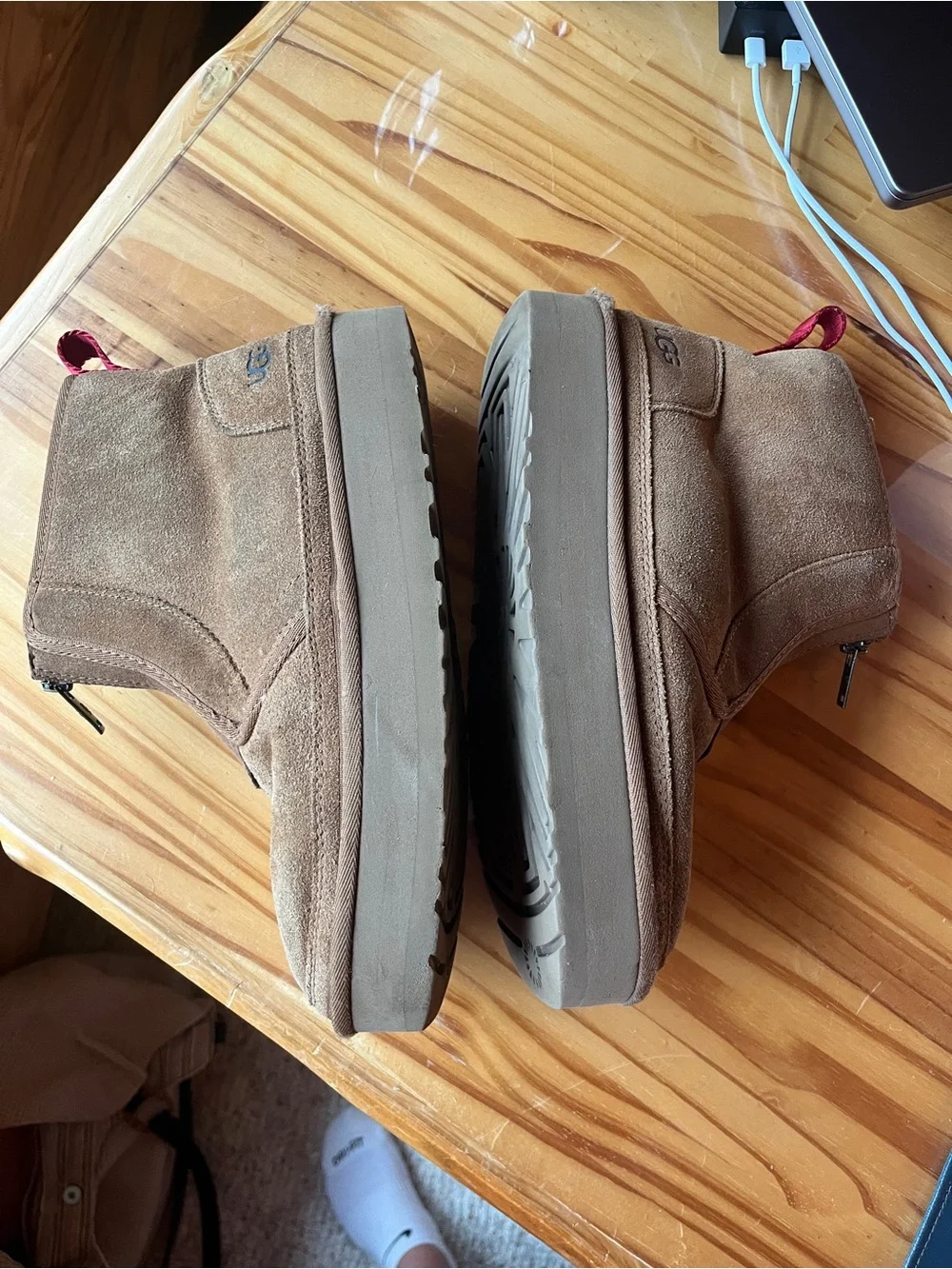 UGG Neumel Platform Zip Chestnut Suede Boots Size 10